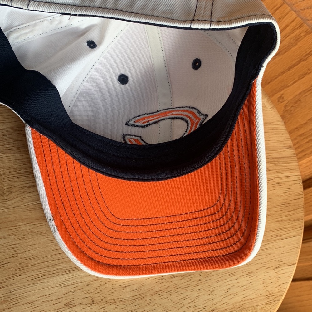 Chicago Bears Reebok hat🏈 - Picture 6 of 7
